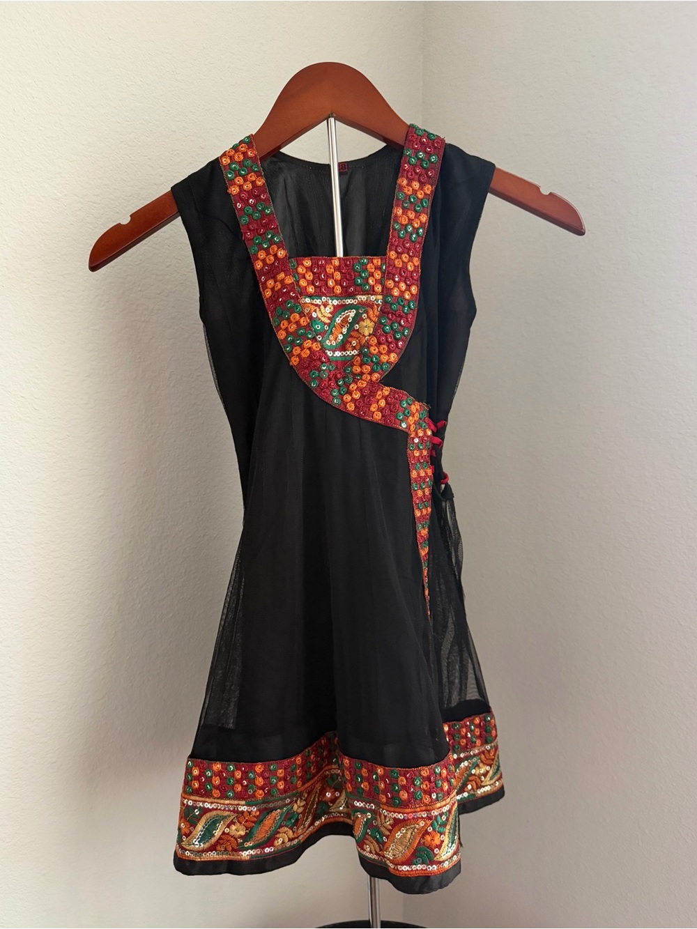 Girls 2-Piece Embroidered Shalwar Kameez / Ethnic Party Dress